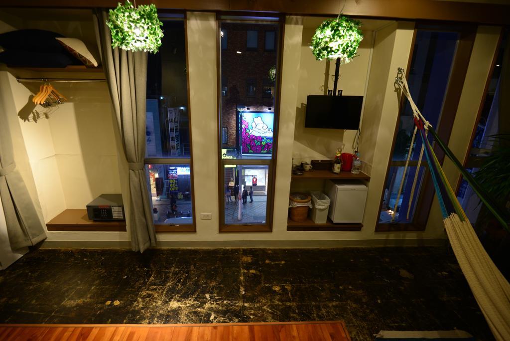 Guest House Kala นาฮะ ภายนอก รูปภาพ