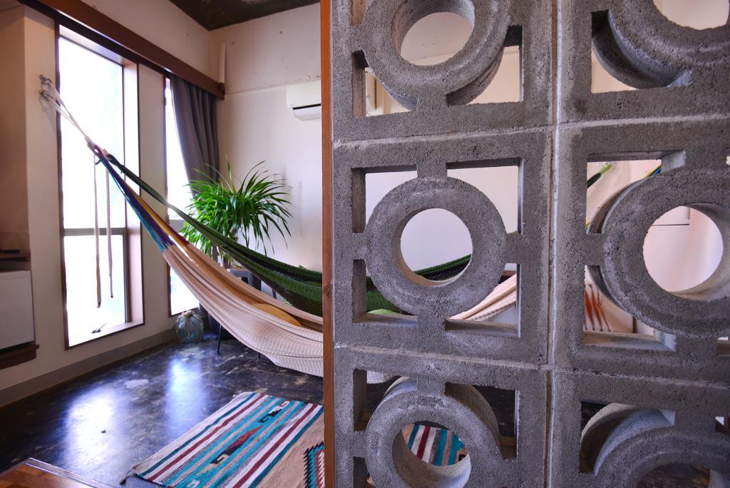 Guest House Kala นาฮะ ภายนอก รูปภาพ